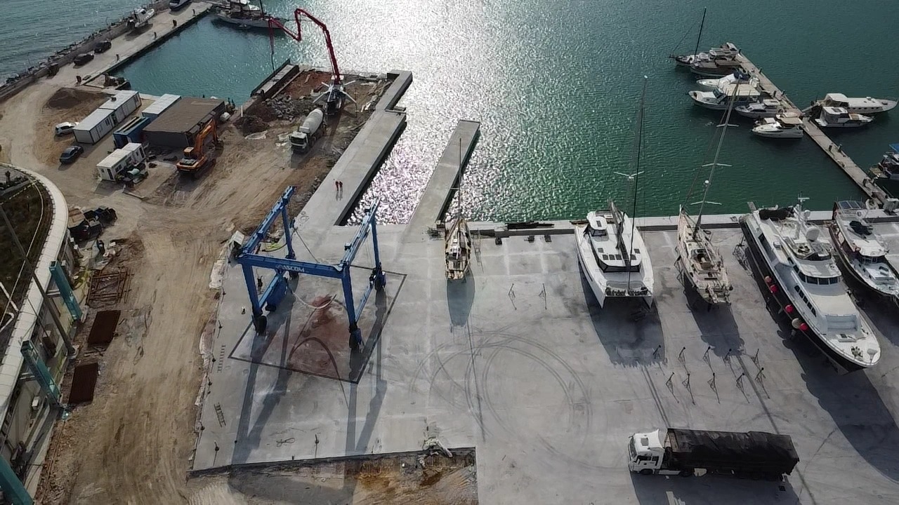 Kusadasi Setur Marina Lift Pool Construction Works